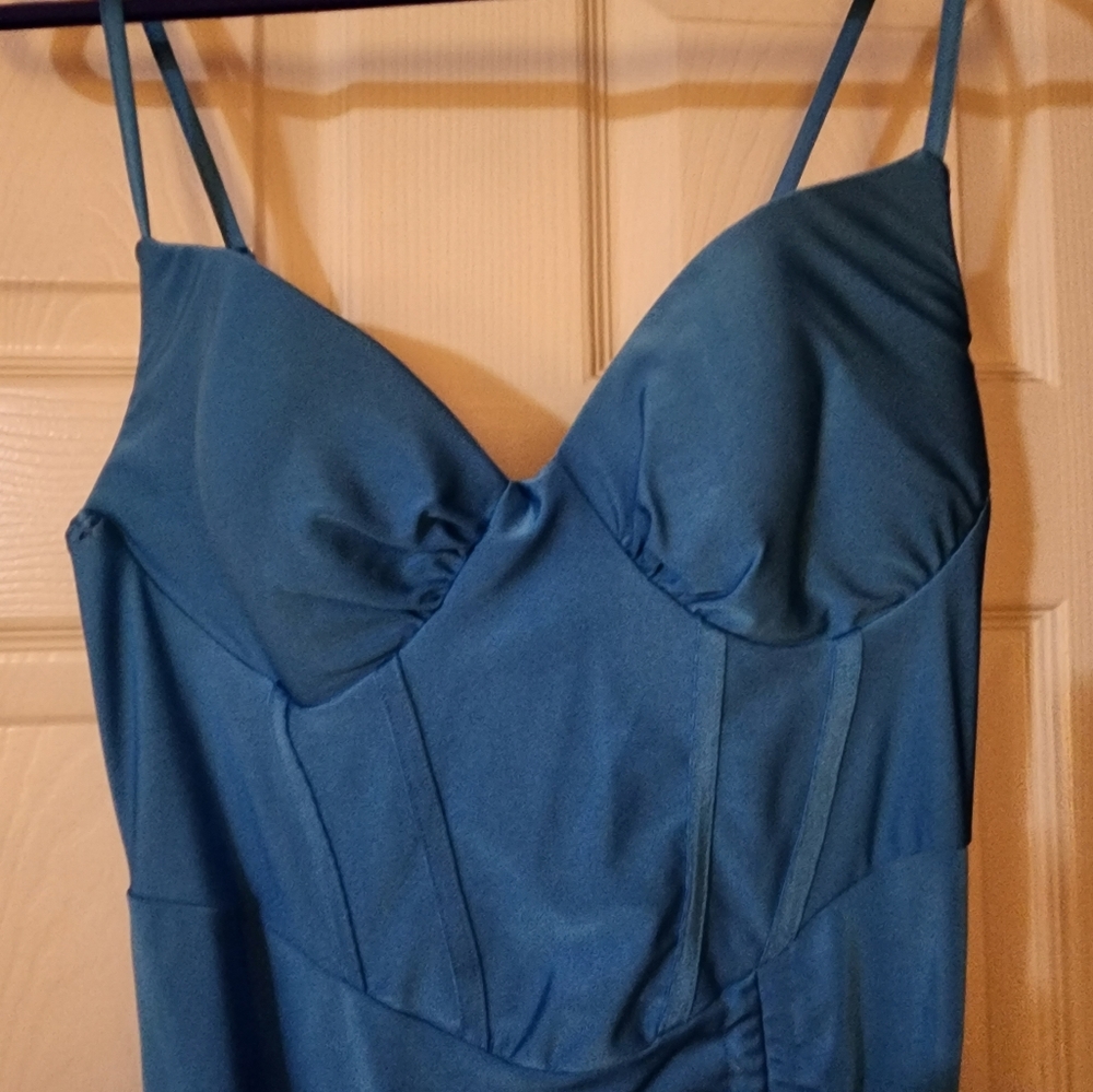 SHEIN Strappy Party Dress w/Slit NWT L - Picture 3 of 7